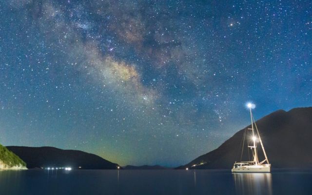海洋星空之夜